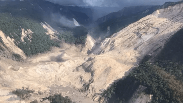 image006earthquake #2